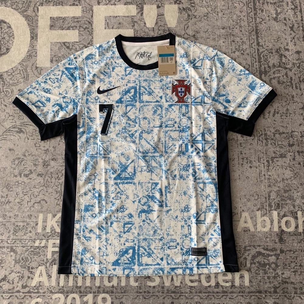 Nike Portugal Soccer Jersey Mens M White Blue NWT Ronaldo 7 Away Kit 2024